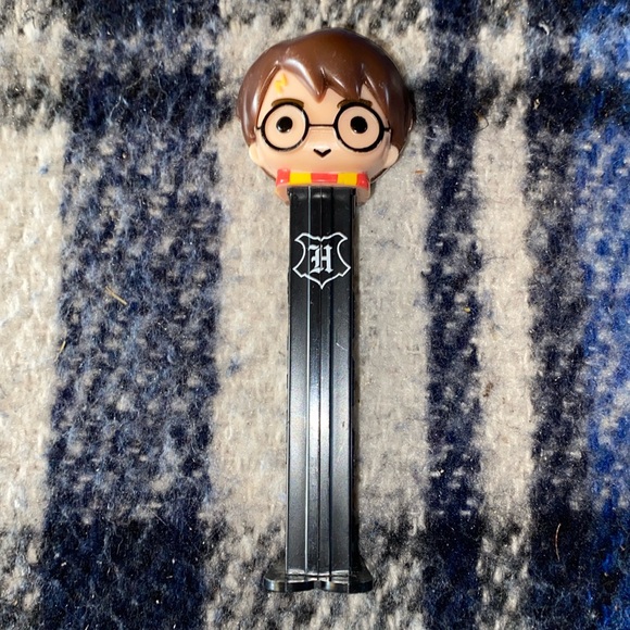 Harry Potter PEZ dispenser. OS. - Picture 1 of 11